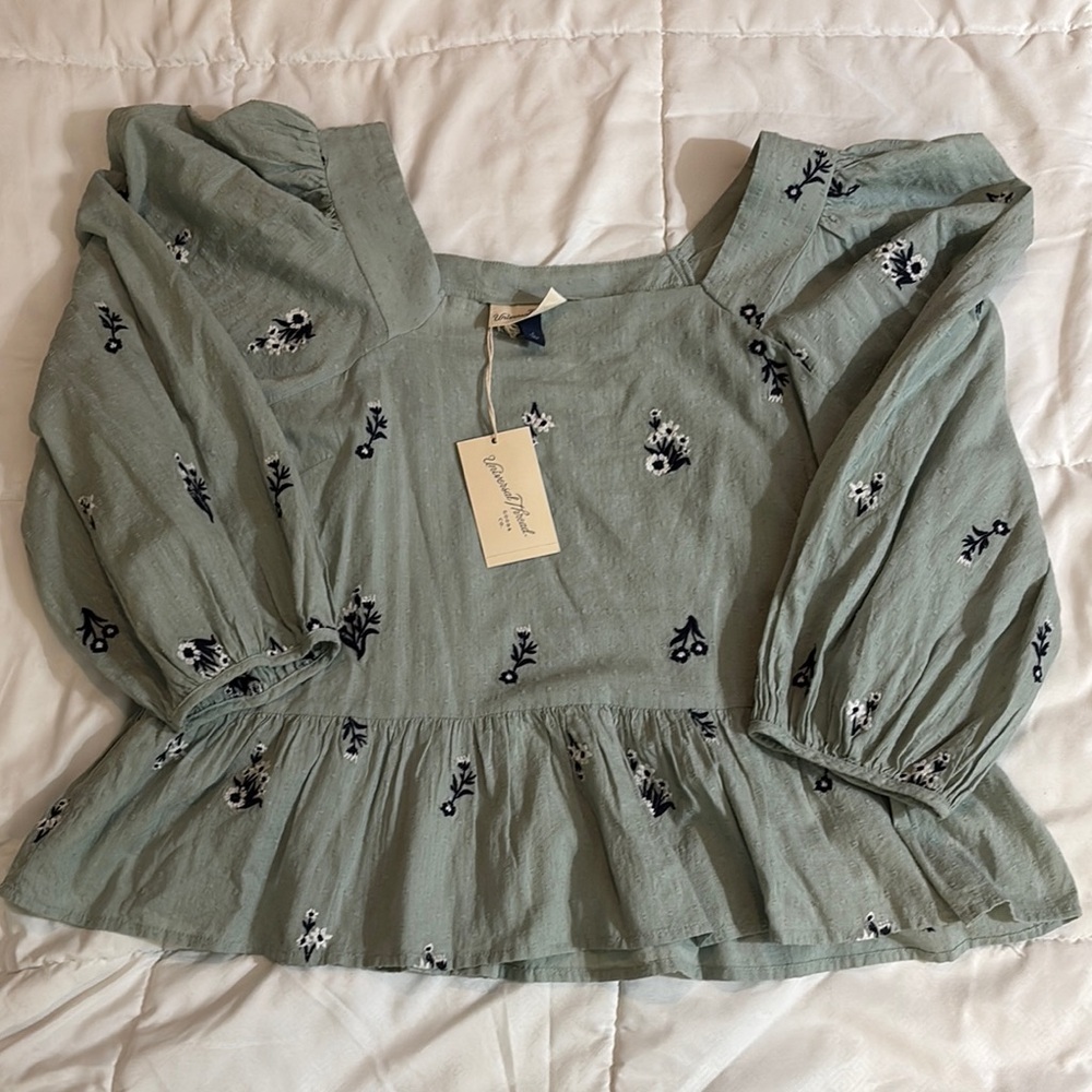 NWT Peplum floral square neck top